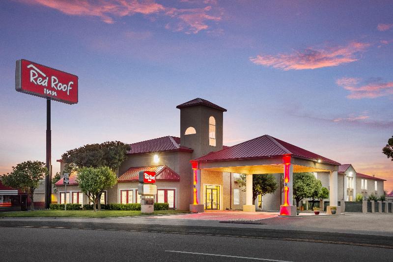 Отель Red Roof Inn Dumas