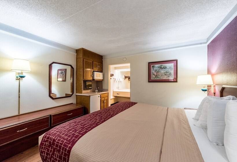 فندق Red Roof Inn & Suites Clinton, Tn