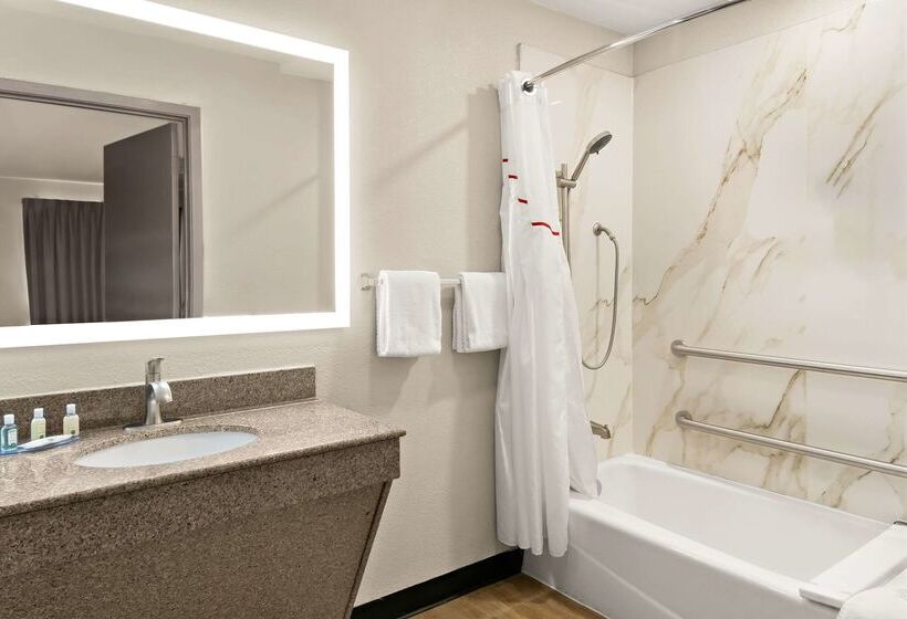 فندق Quality Inn & Suites