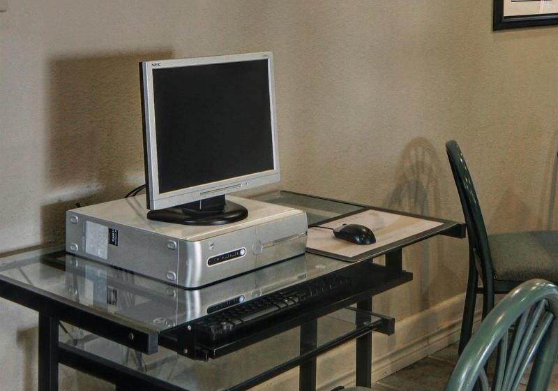 فندق Quality Inn & Suites