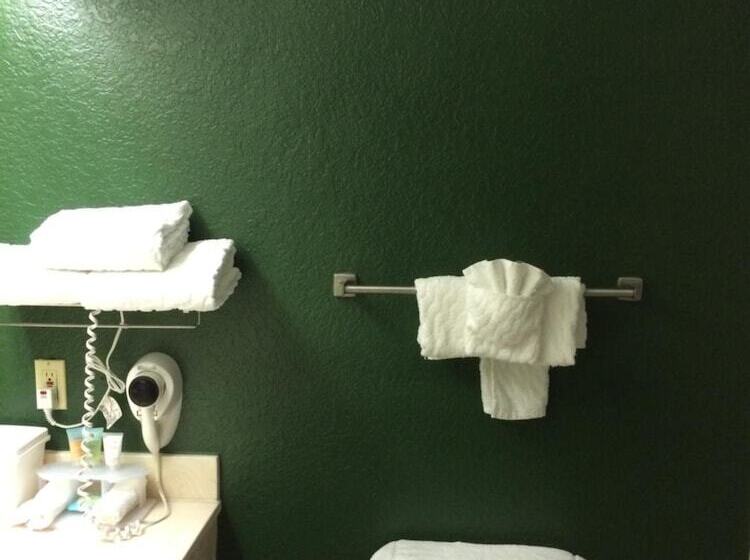 فندق Ruskin Inn Tampasun City Center