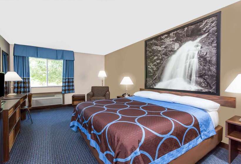 هتل Super 8 By Wyndham El Dorado