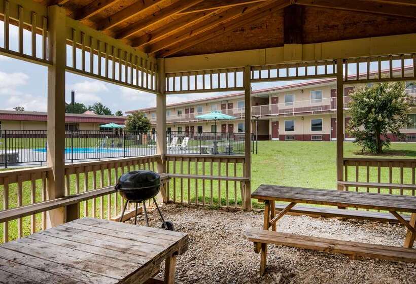 ホテル Super 8 By Wyndham Gaffney