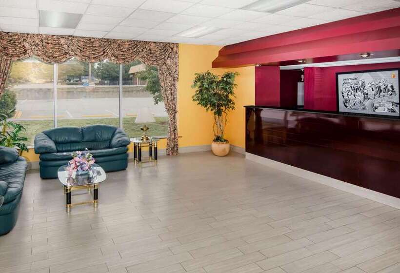 ホテル Super 8 By Wyndham Gaffney