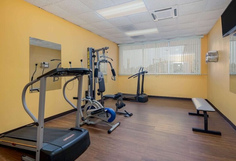 ホテル Super 8 By Wyndham Gaffney