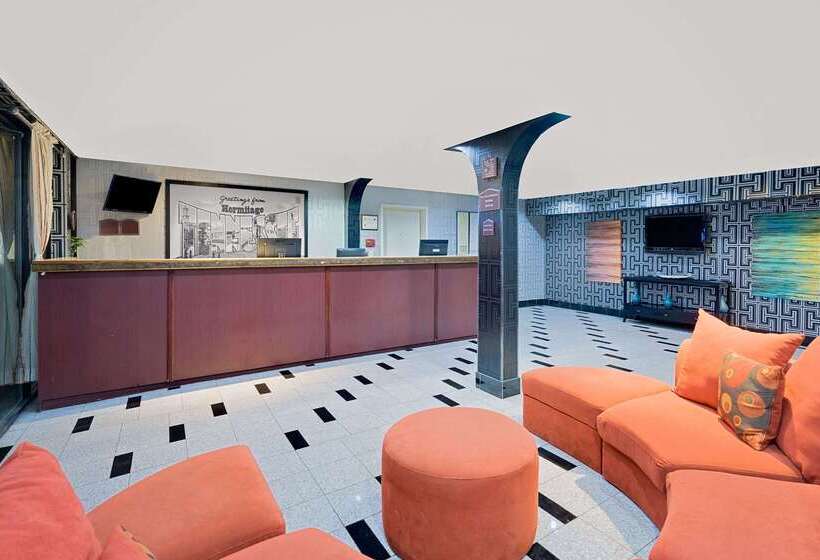 هتل Super 8 By Wyndham Hermitage Nashville