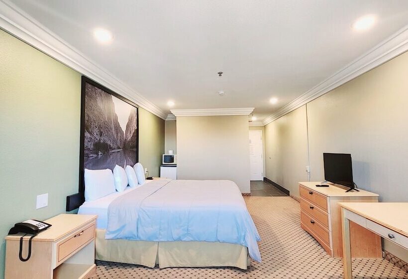 فندق Super 8 By Wyndham Temple I35