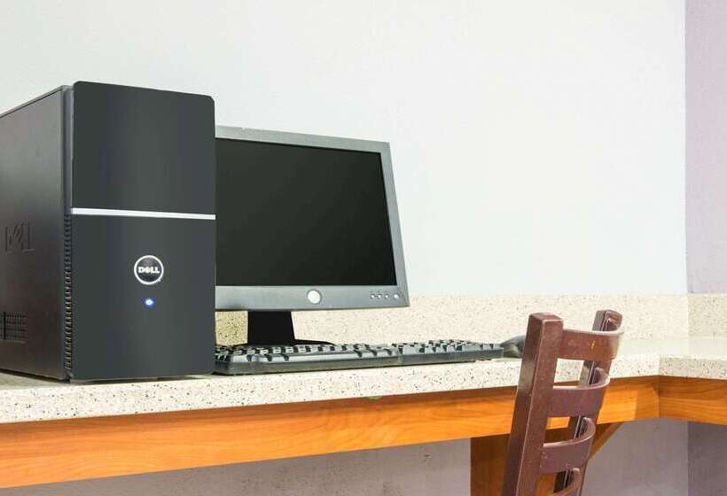 ホテル Super 8 By Wyndham Wichita South