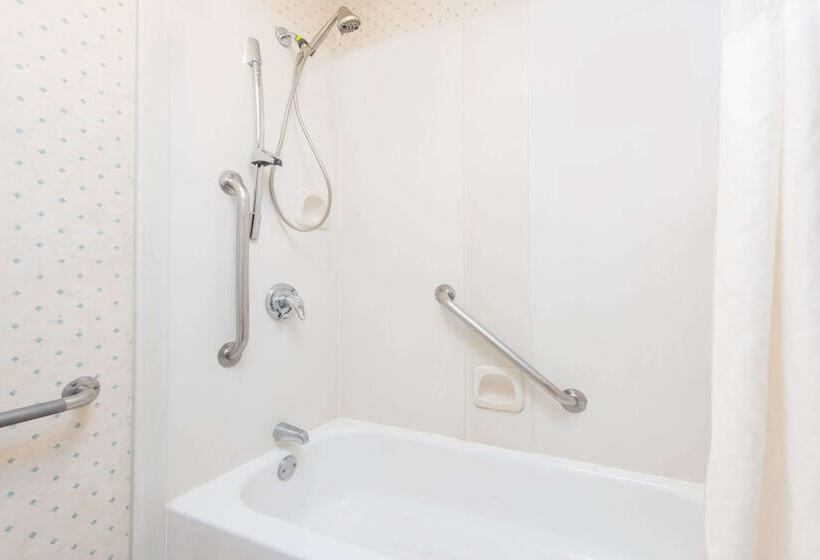 ホテル Super 8 By Wyndham Wichita South