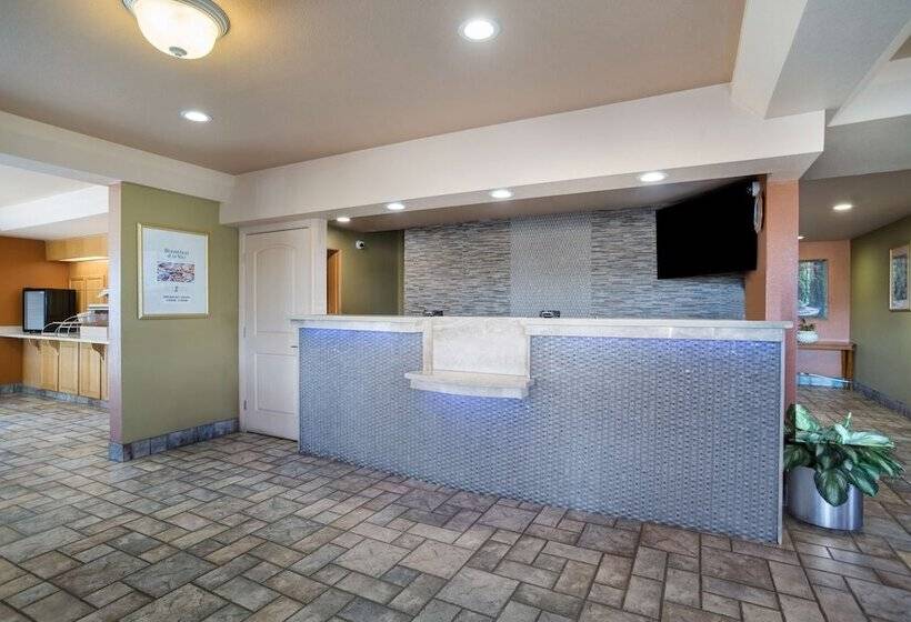 Surestay Hotel By Best Western Ukiah