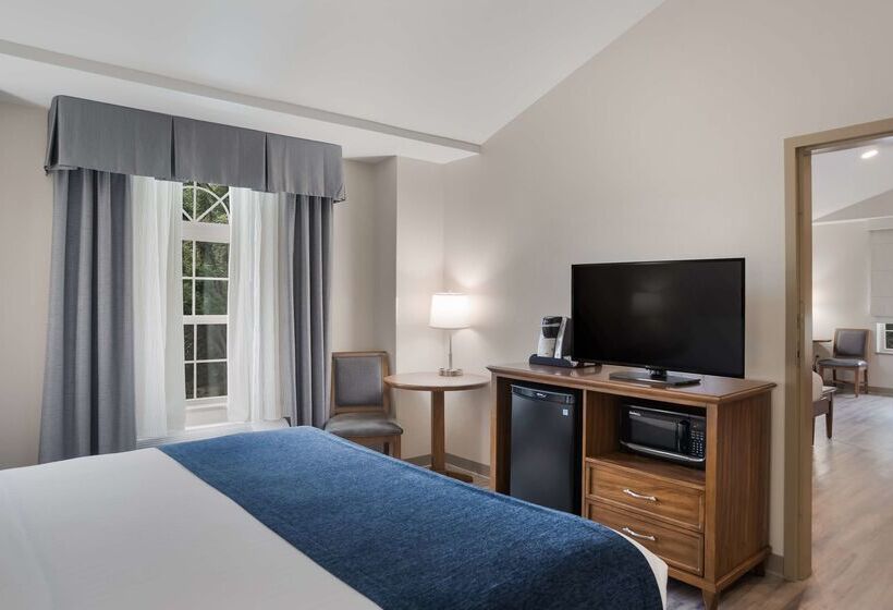 Surestay Plus Hotel By Best Western Elizabethtown Hershey