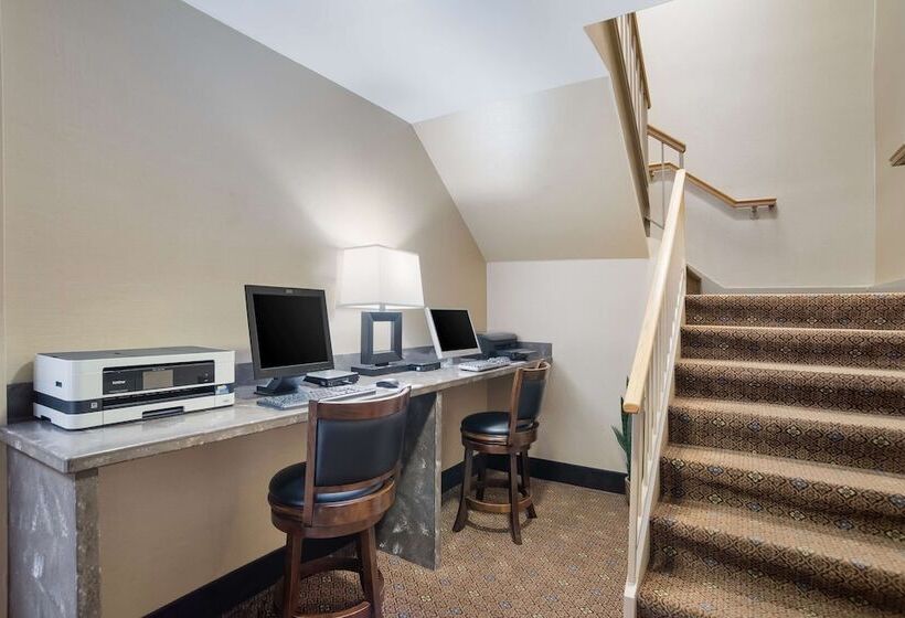 Surestay Plus Hotel By Best Western Elizabethtown Hershey