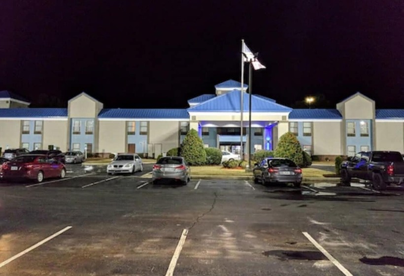 Surestay Plus Hotel By Best Western Tarboro