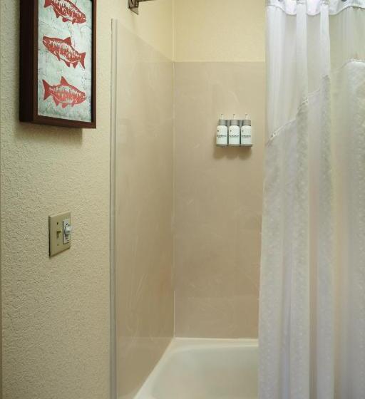 호텔 The Redwood Riverwalk, A Boutique