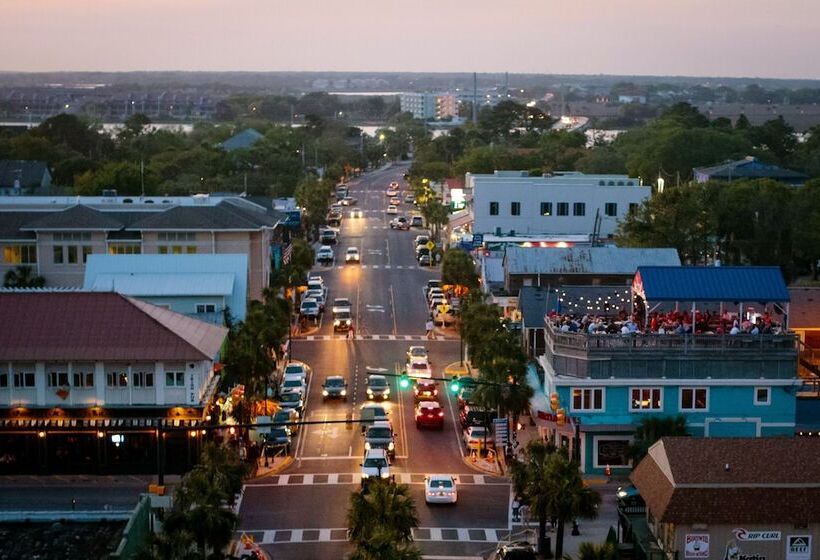 فندق Tides Folly Beach