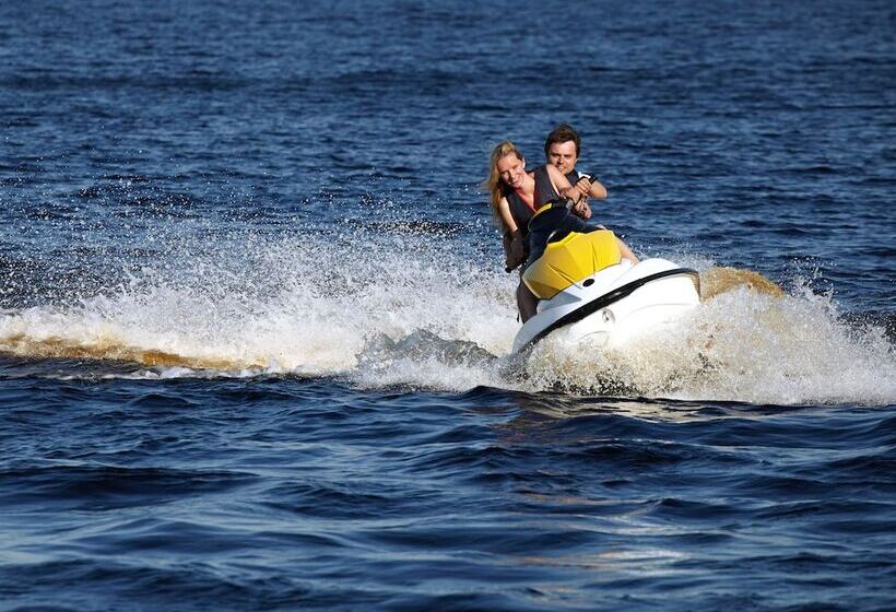 酒店 Tides Folly Beach