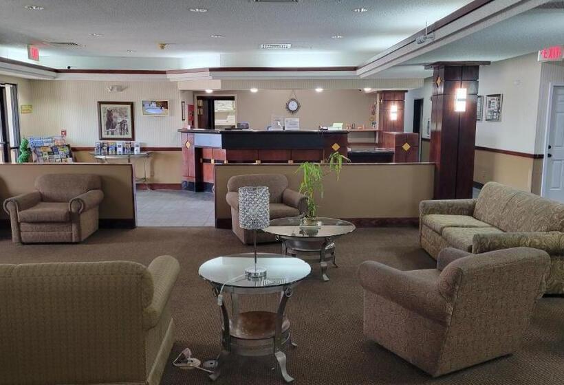 Отель Windsor Inn & Suites