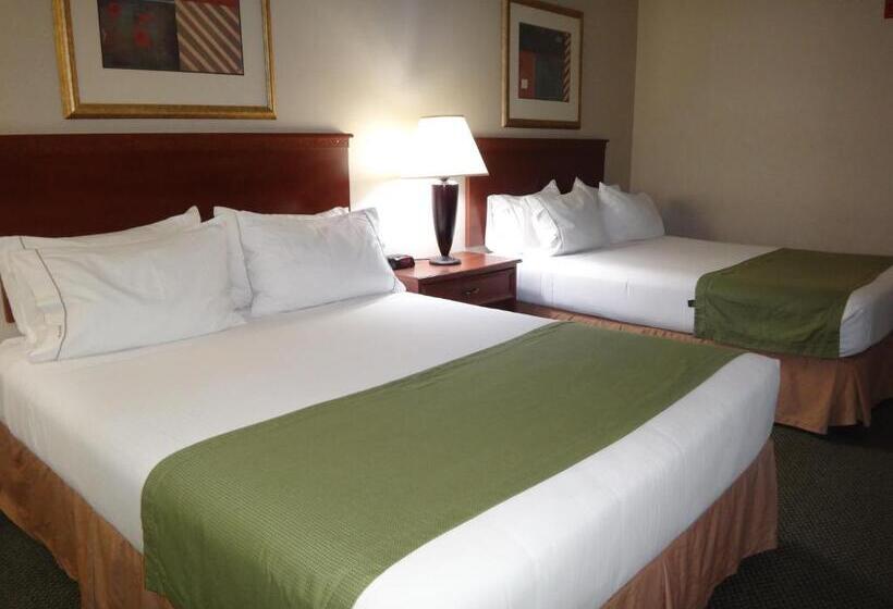 Отель Windsor Inn & Suites