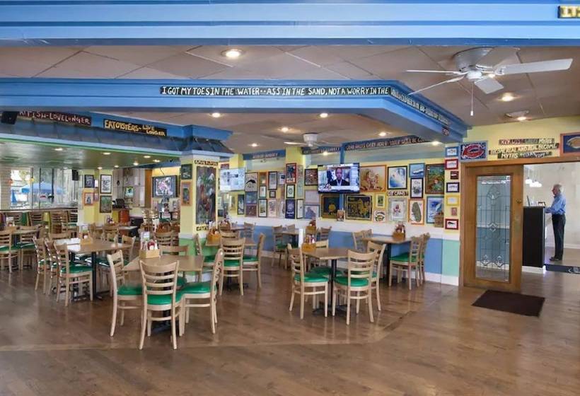 فندق Wyndham Garden Fort Myers Beach