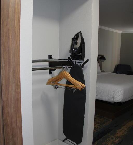 فندق La Quinta Inn & Suites By Wyndham Yakima Downtown