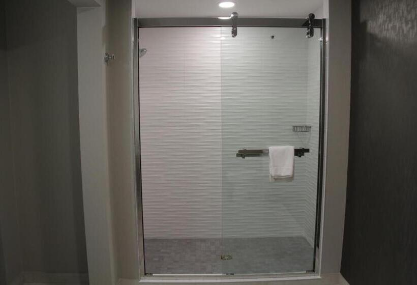 فندق La Quinta Inn & Suites By Wyndham Yakima Downtown