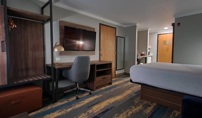 فندق La Quinta Inn & Suites By Wyndham Yakima Downtown