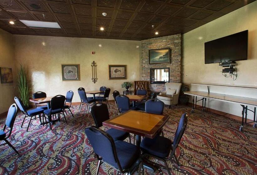 Miles City Hotel & Suites