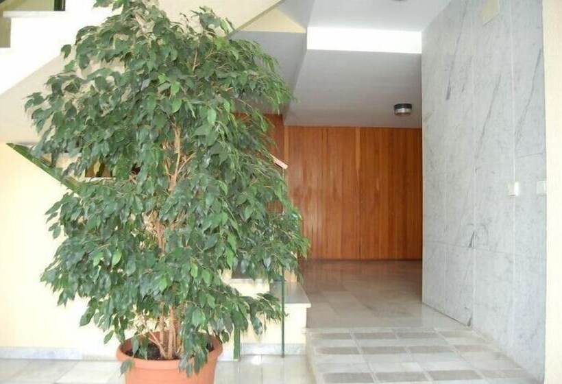 Amplio Apartamento En Primera Linea De Playa En Platja D’aro