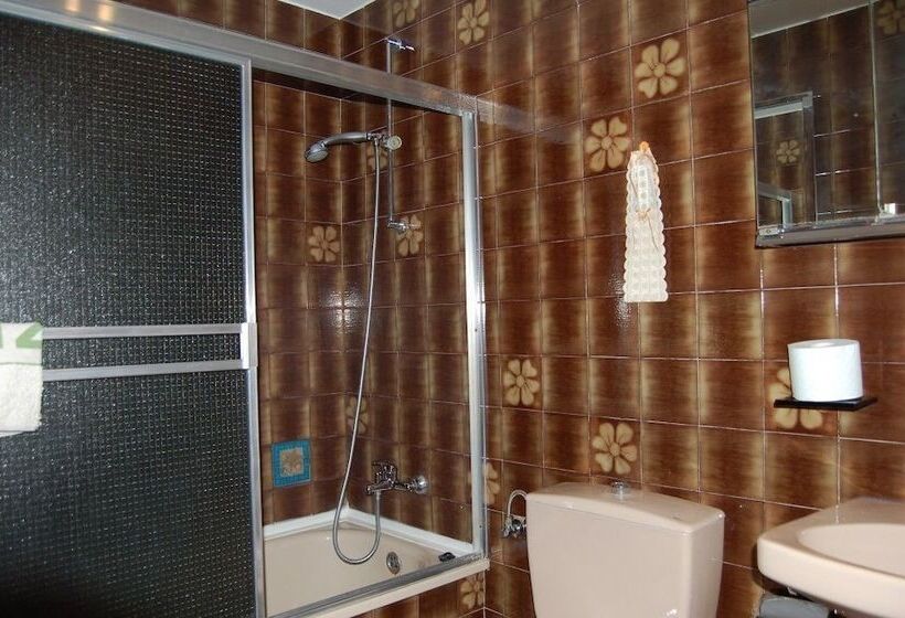 Amplio Apartamento En Primera Linea De Playa En Platja D’aro