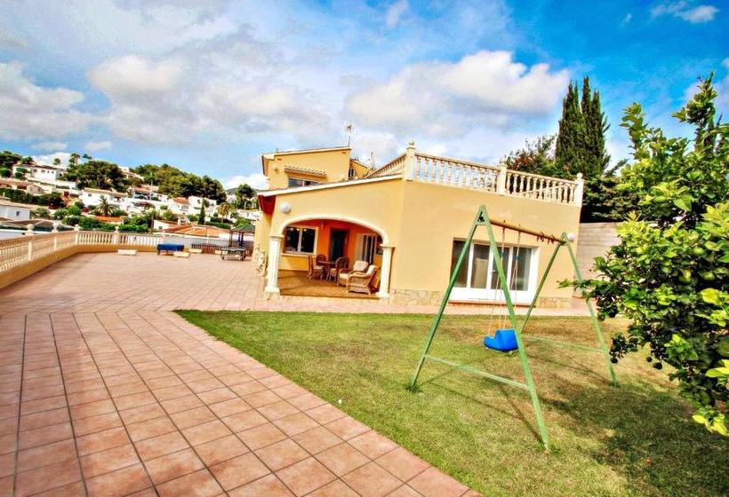 Angevic   A Delightful Villa Located In The Town Of Moraira