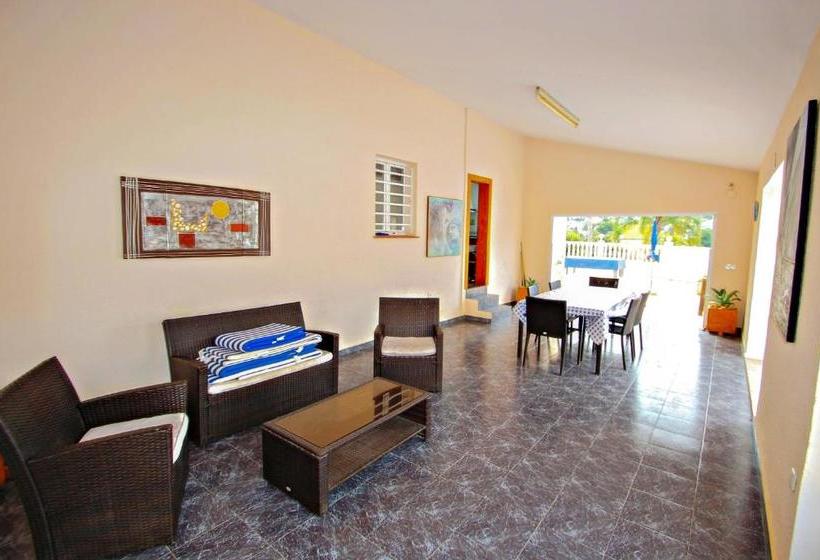 Angevic   A Delightful Villa Located In The Town Of Moraira