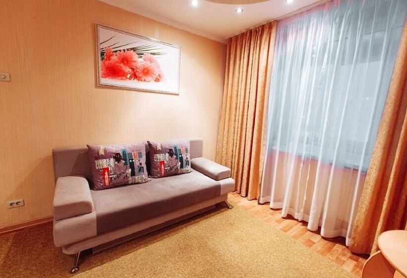 Apartment Near Central Square