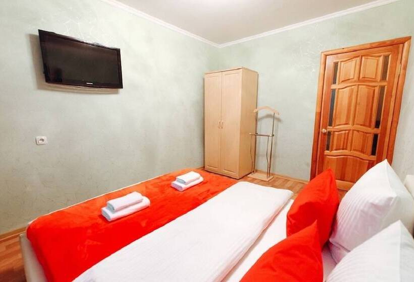 Apartment Near Central Square