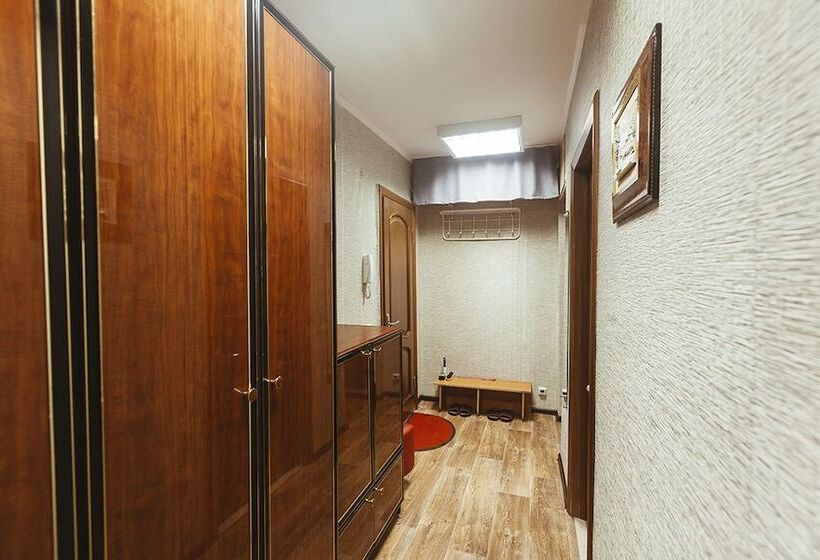 Apartments 5 Zvezd Skver Stroiteley