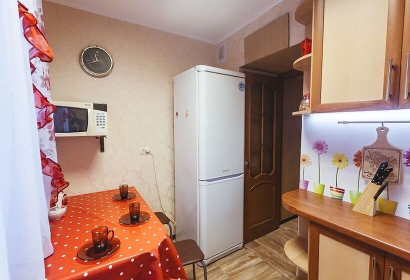 Apartments 5 Zvezd Skver Stroiteley