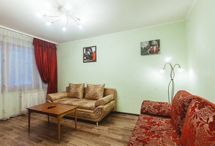 Apartments 5 Zvezd Skver Stroiteley