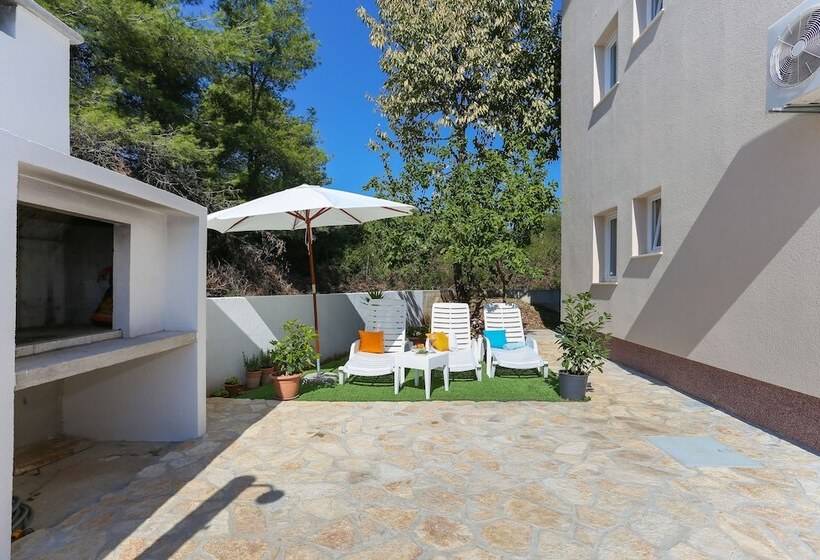 Bruno S Poolside Retreat