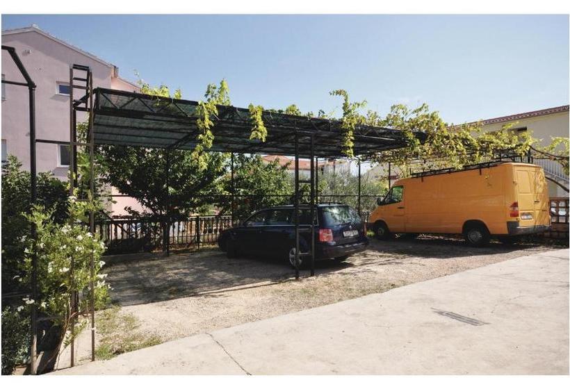 Amazing Apartment In Vodice With Kitchen