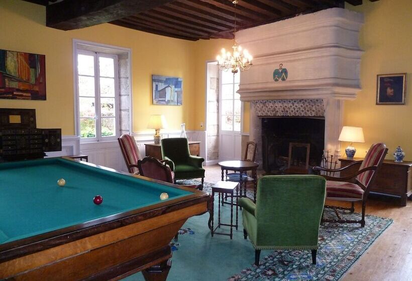 住宿加早餐  Chateau De Clusors
