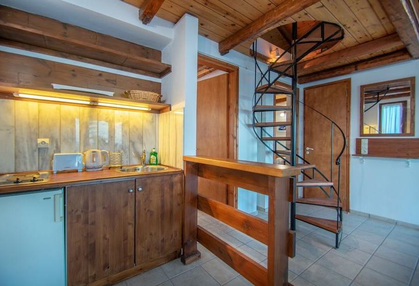 Fafla Beach Apartments