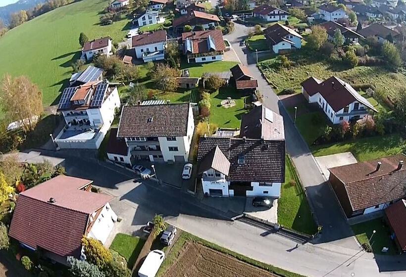 Ferienwohnung Max Riedl