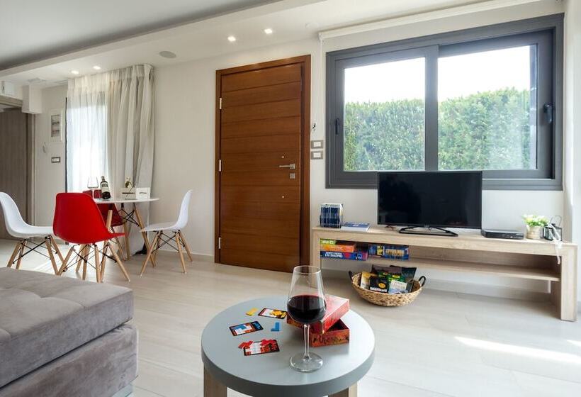 Studio Verde Glaros W. Outdoors, Near The Beach