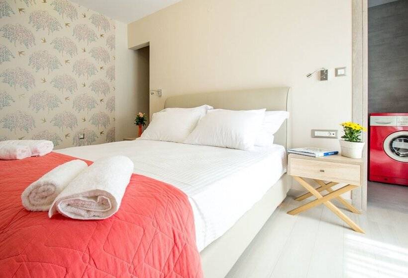 Studio Verde Glaros W. Outdoors, Near The Beach