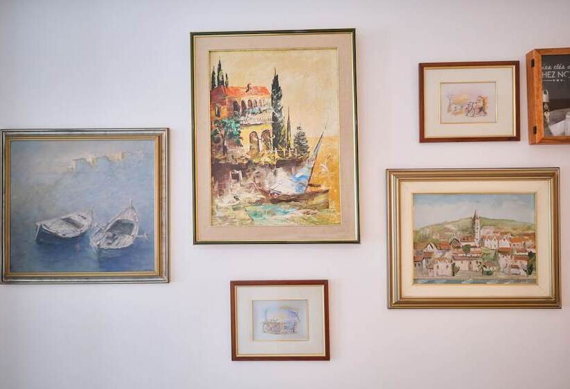 Seaview Apartment Kia By Litto