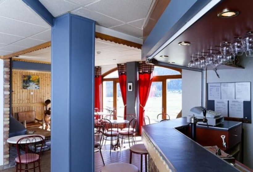 בית מלון כפרי Club Le Risoux