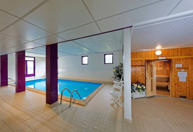 בית מלון כפרי Club Le Risoux