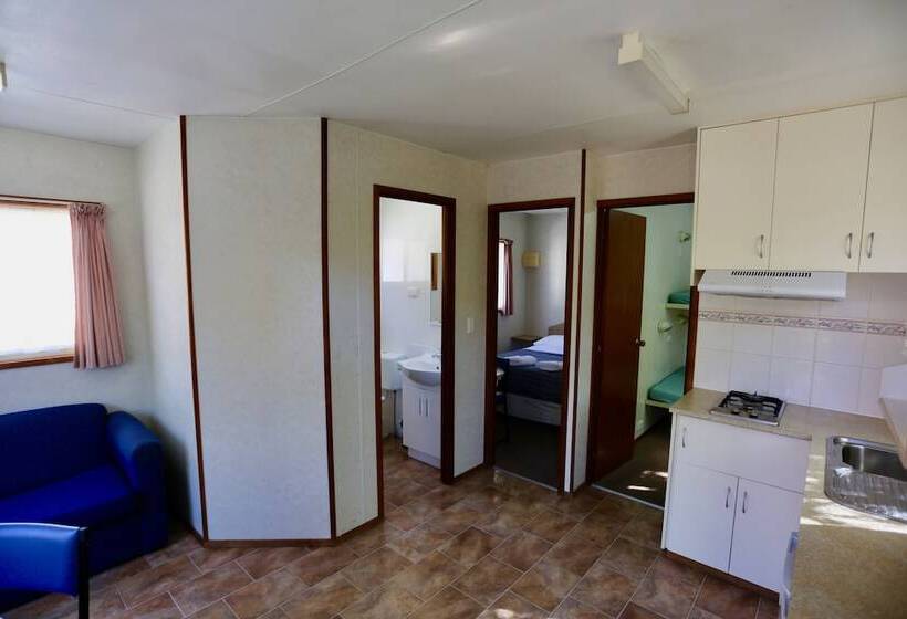 בית מלון כפרי Jenolan Holiday Park Oberon