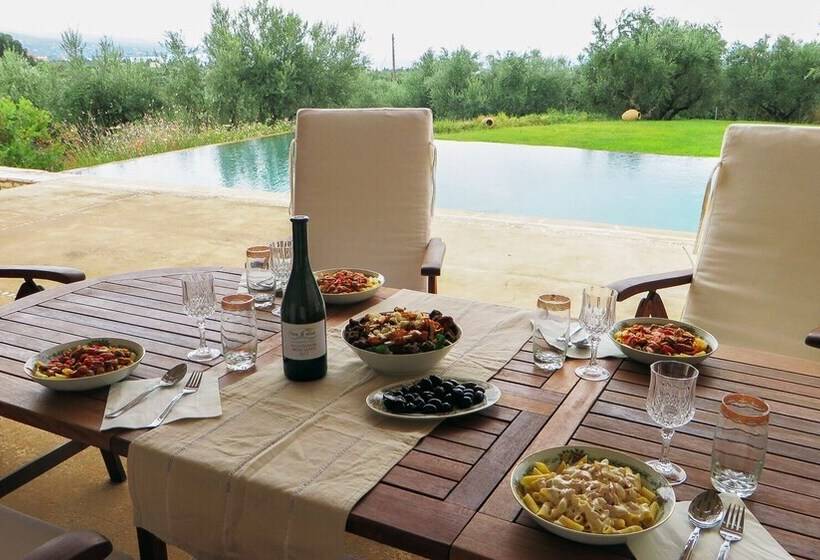 Luxurious Sea & Olive Private Villa   Pool