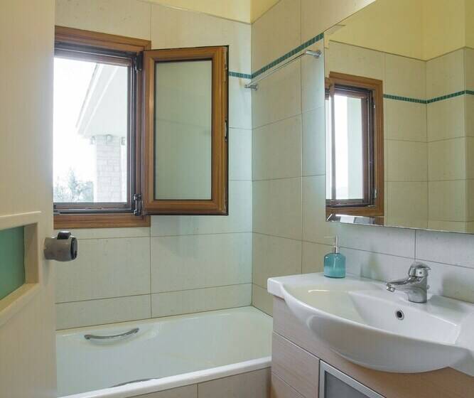 Luxurious Sea & Olive Private Villa   Pool