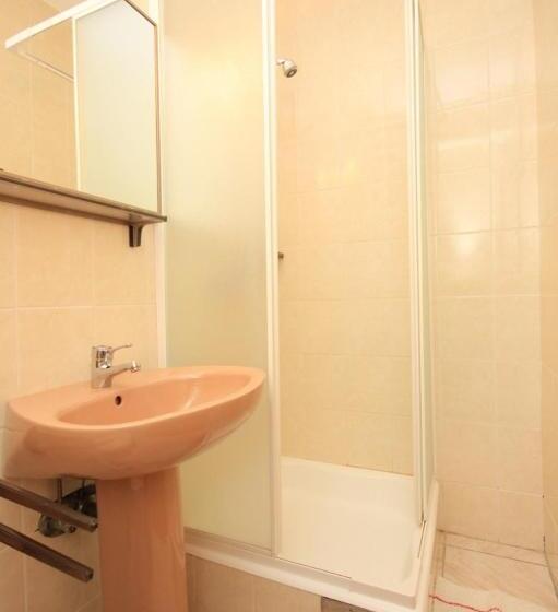 پانسیون Apartments & Rooms Ribarić